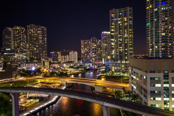 Comfort Inn & Suites Downtown Brickell-Port of Miami Image #11 Comfort Inn & Suites Downtown Brickell-Port of Miami Image #11