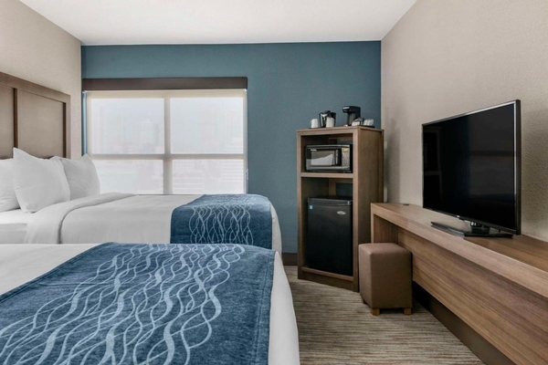 Comfort Inn & Suites Downtown Brickell-Port of Miami Image #25 Comfort Inn & Suites Downtown Brickell-Port of Miami Image #25