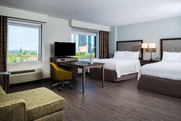 Hampton Inn & Suites Miami Wynwood Design District Image #42 Hampton Inn & Suites Miami Wynwood Design District Image #42