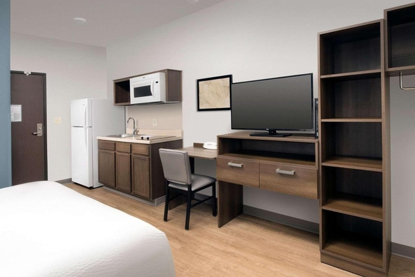 WoodSpring Suites Miami Southwest Image #7 WoodSpring Suites Miami Southwest Image #7