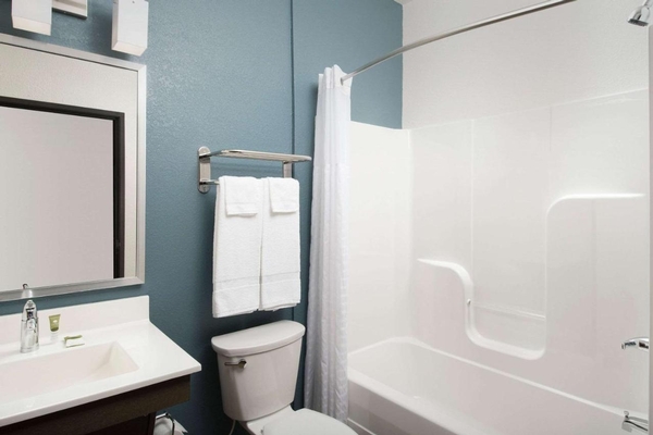 WoodSpring Suites Miami Southwest Image #12 WoodSpring Suites Miami Southwest Image #12