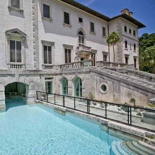 Vizcaya Museum & Gardens Image #2 Vizcaya Museum & Gardens Image #2